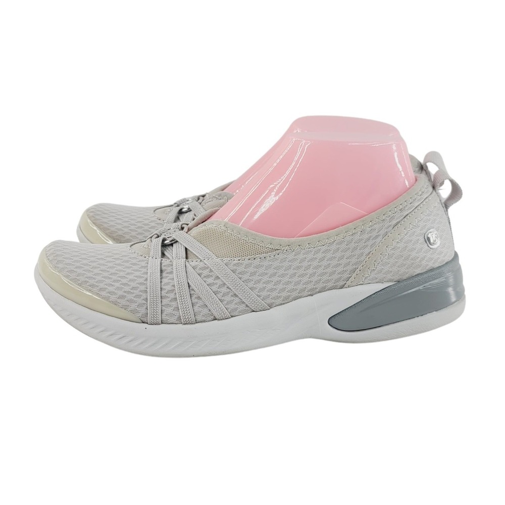 Bzees Round Toe Comfort / Walking/ Casual Slip-On Sneakers Women's Size 8.5 Gray